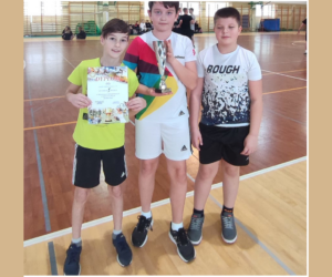 I miejsce naszych chłopców w finale Mistrzostw Sosnowca w badmintonie
